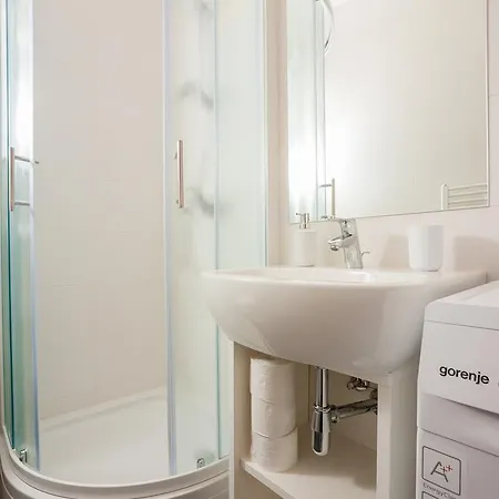 Апартаменти Indigo Задар