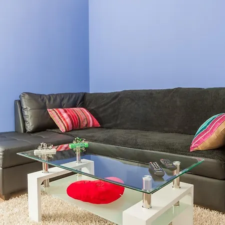 Indigo Apartment